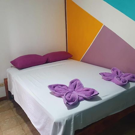 Cabinas Palmer Makanda Cahuita Buitenkant foto