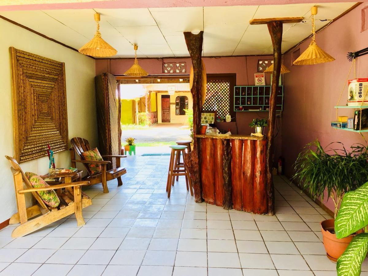 Cabinas Palmer Makanda Cahuita Buitenkant foto