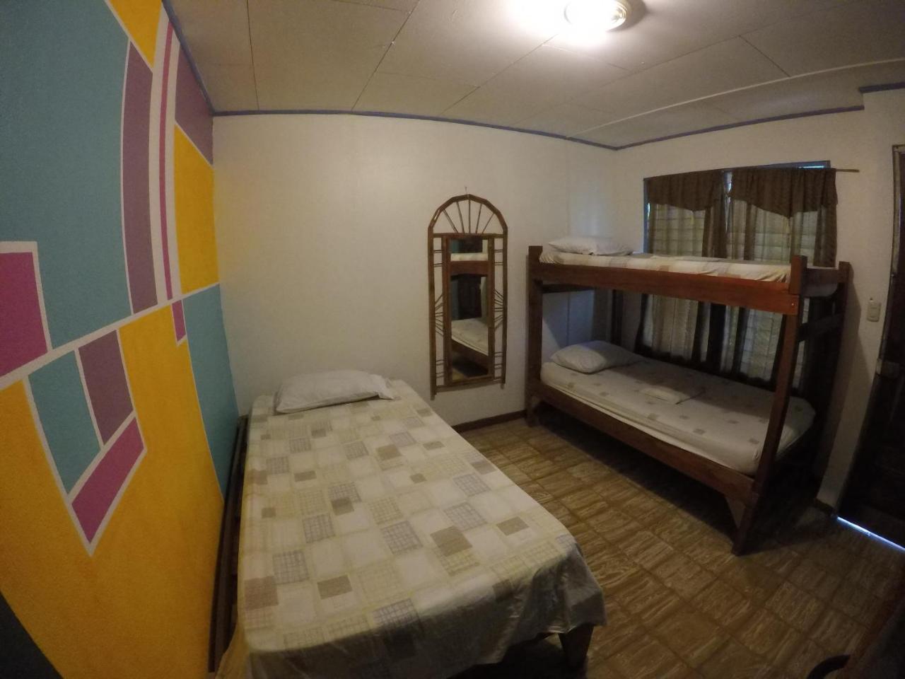 Cabinas Palmer Makanda Cahuita Buitenkant foto